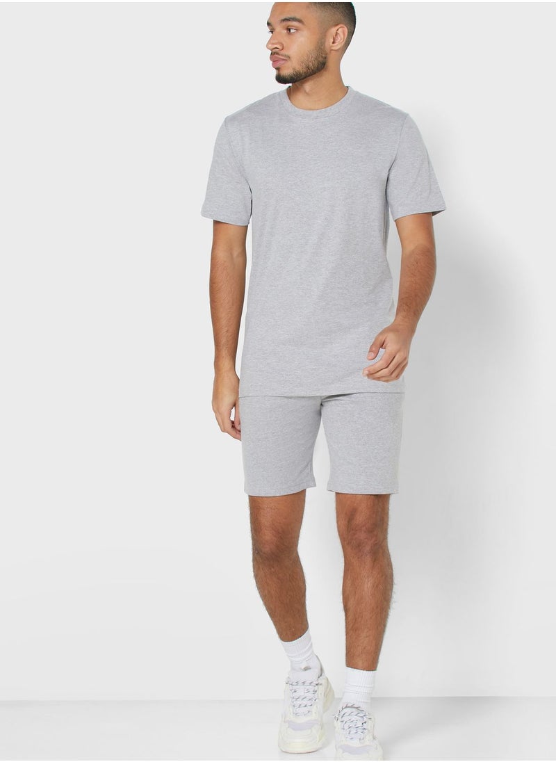 Seventy Five Basics Essential Crew Neck T-Shirt  - Image 4