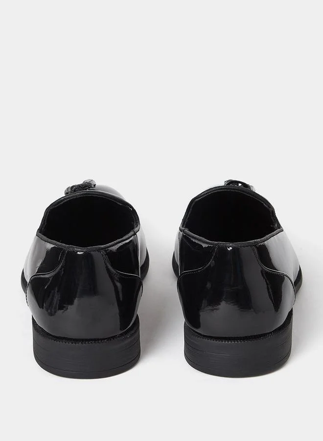 ستايلي Faux Leather Tassel Detail Patent Moccasins