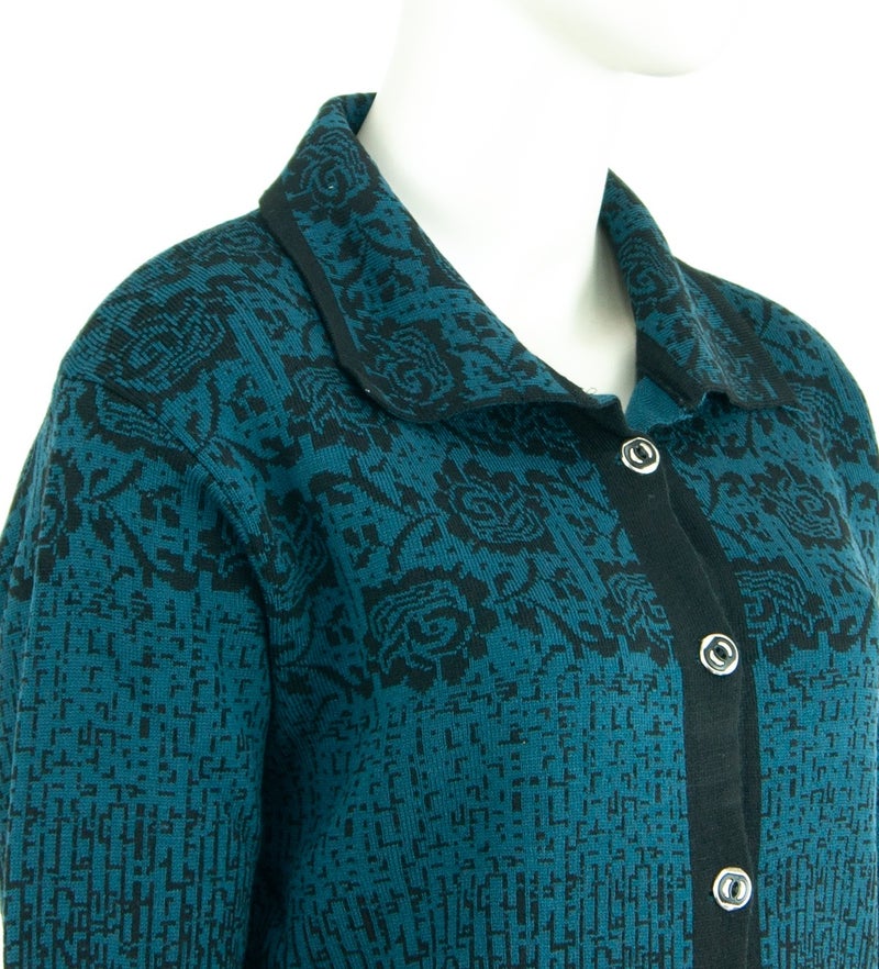 Oppland Women's Mom Boutique Cardigan Winter Knitwear High-Red Buttoned Pockets Rose Time Motif Casual Cut Wool Knitwear  - Image 1