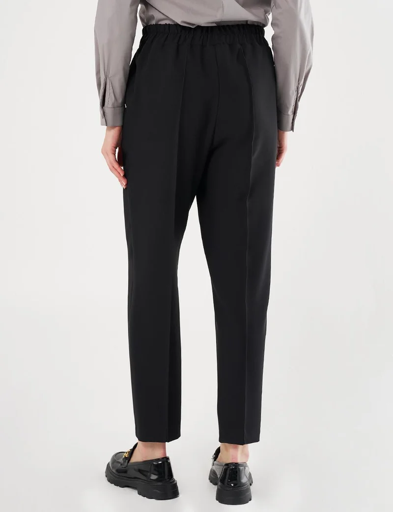 Kayra Chain Stitch Straight Leg Pants in Black