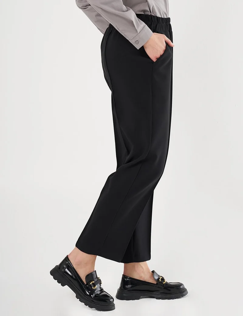 Kayra Chain Stitch Straight Leg Pants in Black