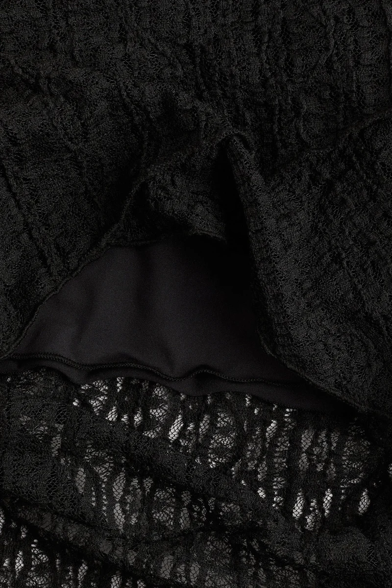 H&M Asymmetric lace-look skirt