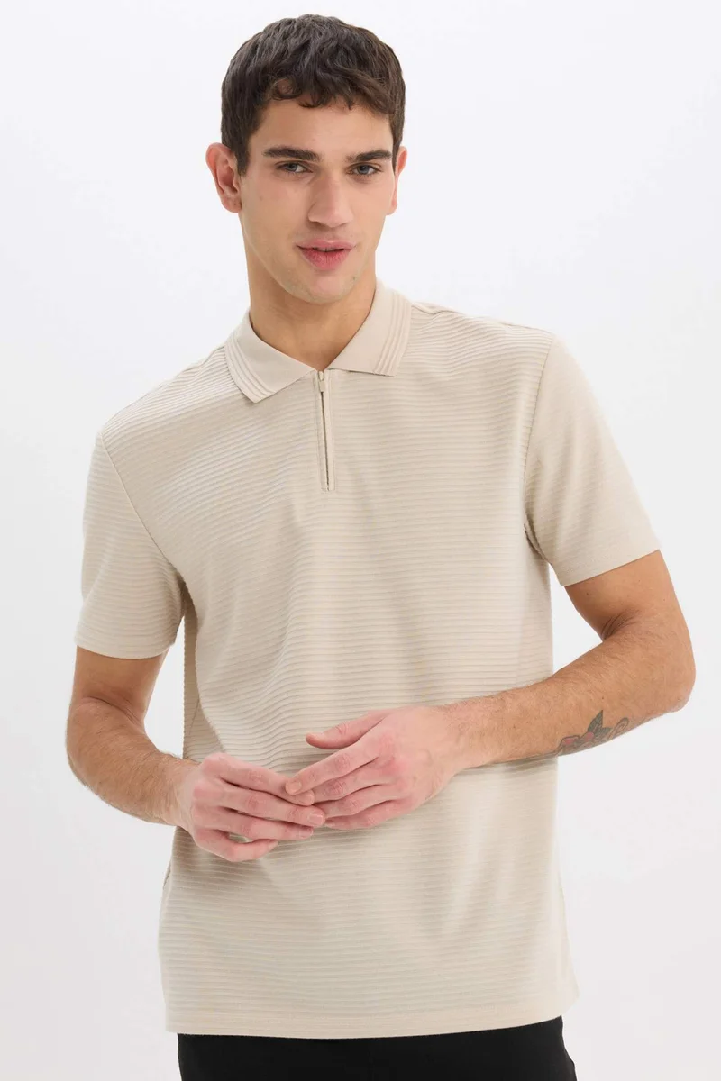 ديفاكتو Regular Fit Short Sleeve Polo Shirt