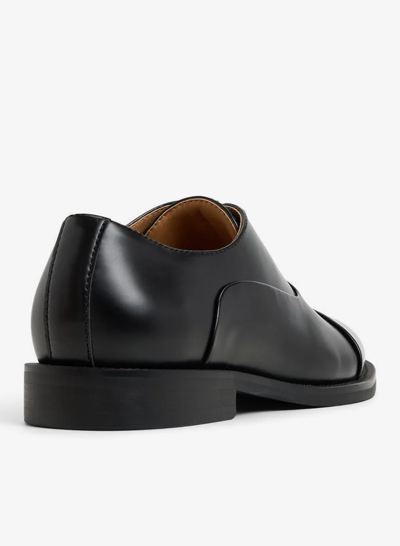 CALL IT SPRING Calloway Oxford Shoes