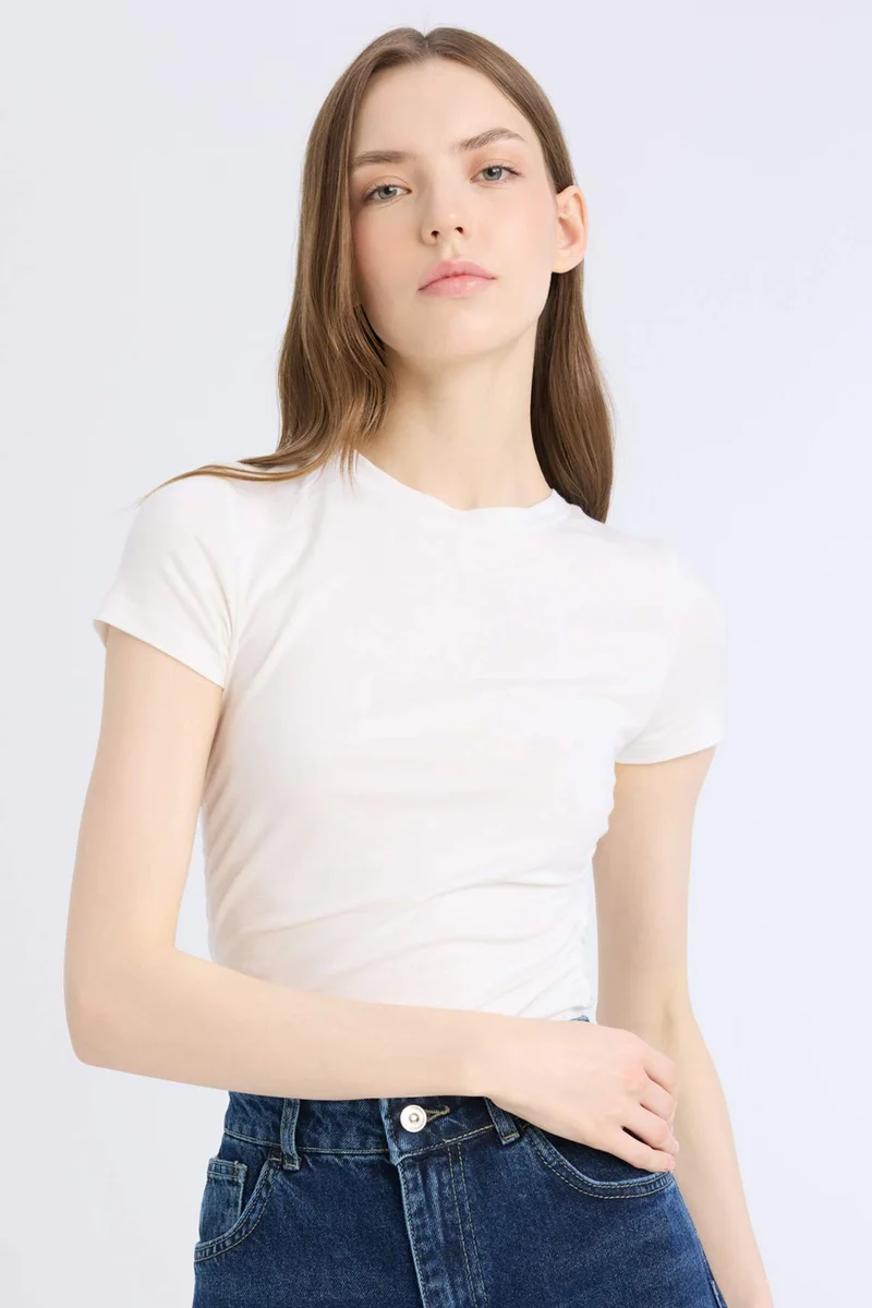 DeFacto Slim Fit Crew Neck Short Sleeve T-Shirt