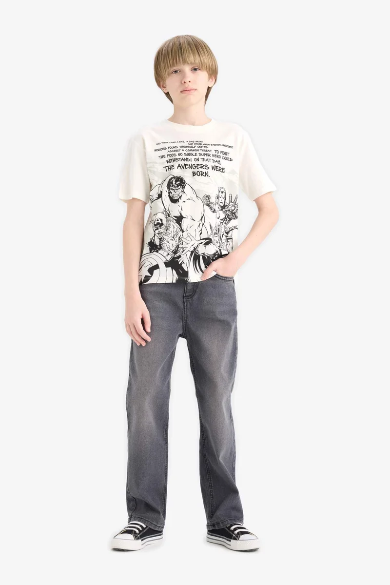 ديفاكتو Boy Marvel Avengers Crew Neck Short Sleeve T-Shirt