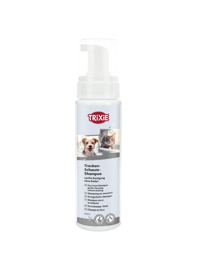 Trixie Dry Foam Shampoo for Dogs & Cats 230ml - Image 1