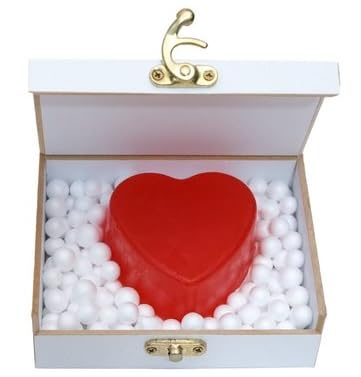 EKAIVA ORGANICS Ekaiva Organics Love Lush Romantic Divine Lotus Scented Heart in Classic Wooden Box 