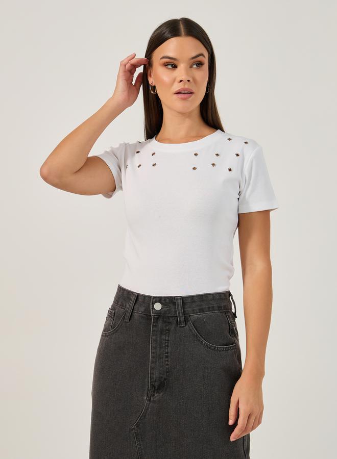 Styli Eyelet Detailed Fitted Round Neck T-shirt - Image 1