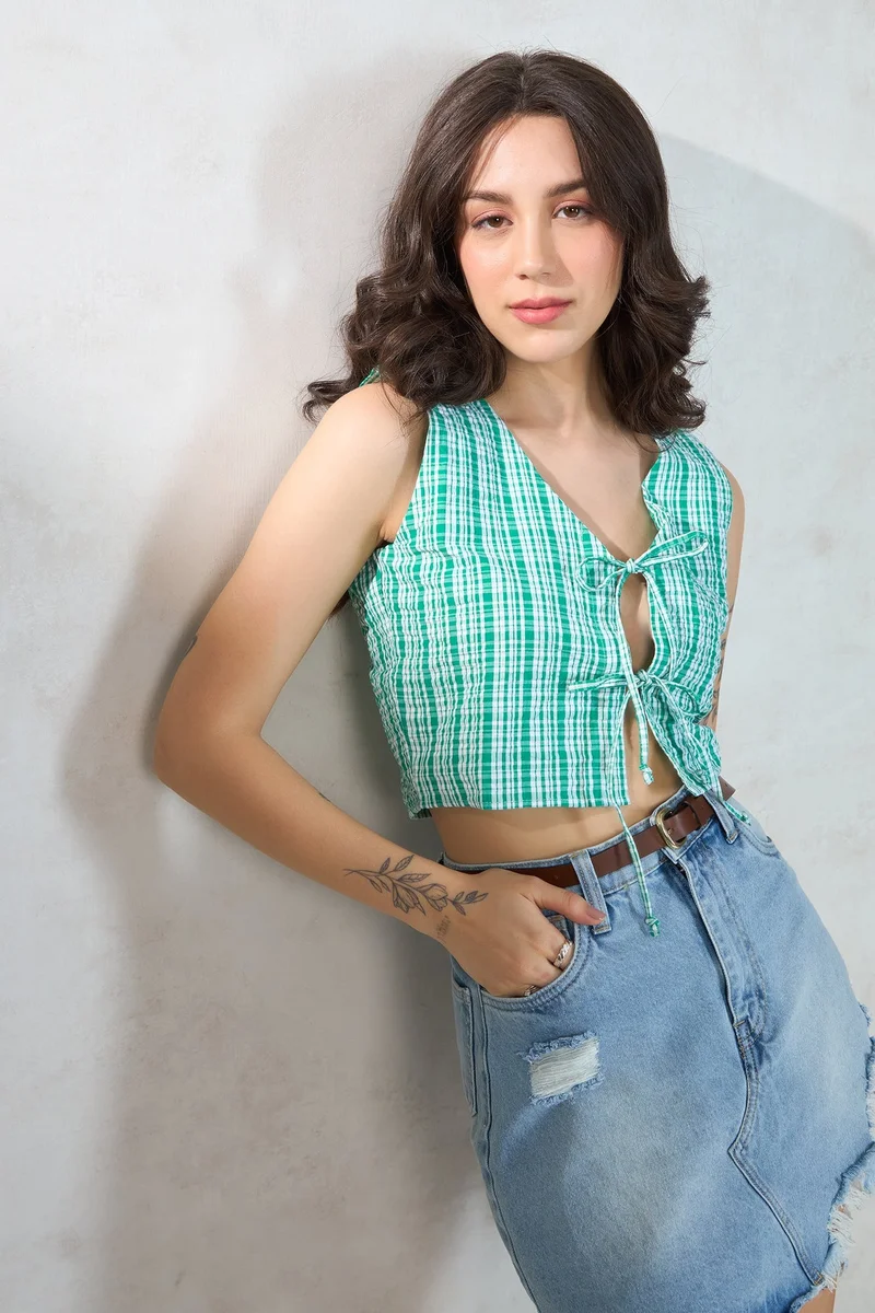 فيرجيو Checks Cotton Green Top With Front Tie-Up for Women