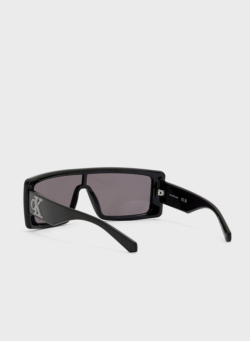 Calvin Klein Jeans Ckj23655S Oversized Sunglasses - Image 3