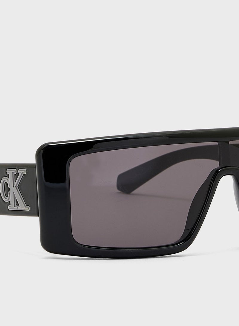 Calvin Klein Jeans Ckj23655S Oversized Sunglasses - Image 4