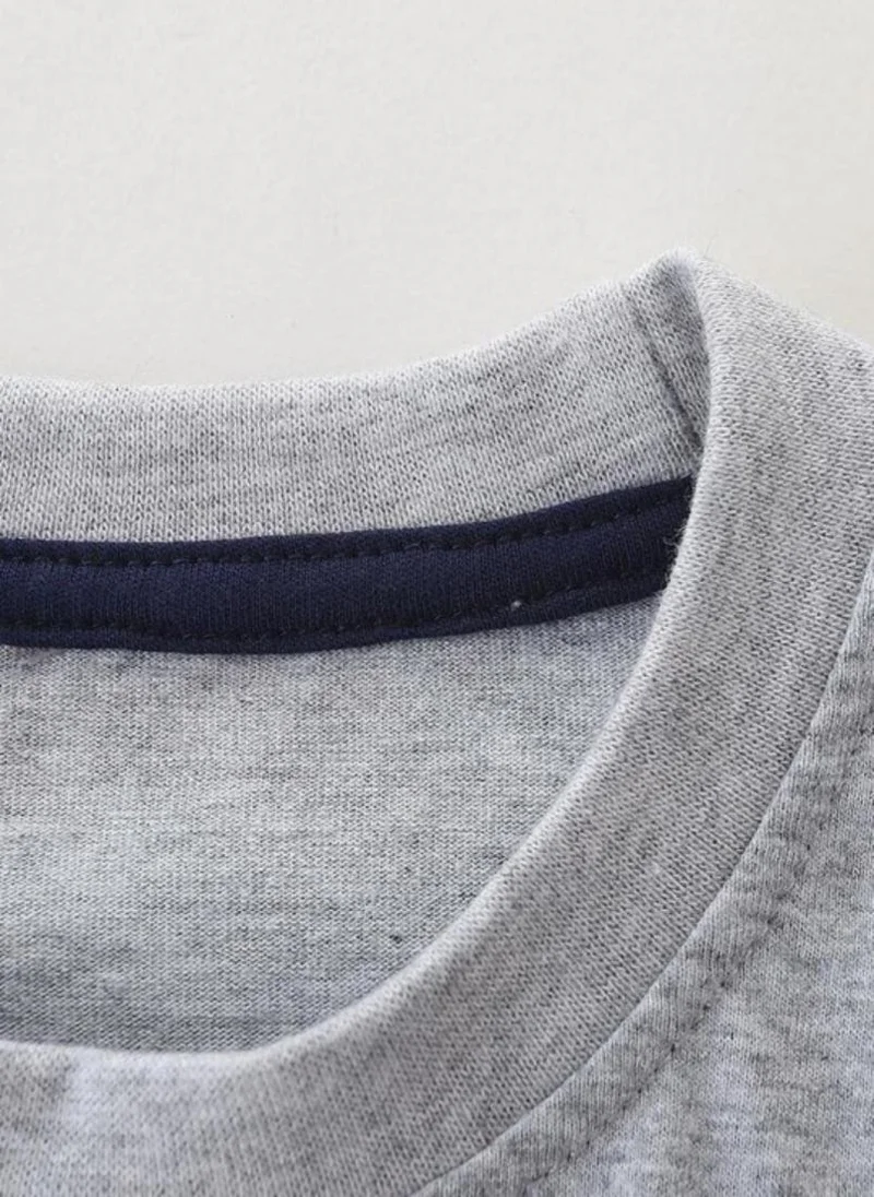 يونيكي Grey Graphic Printed Round Neck T-shirt