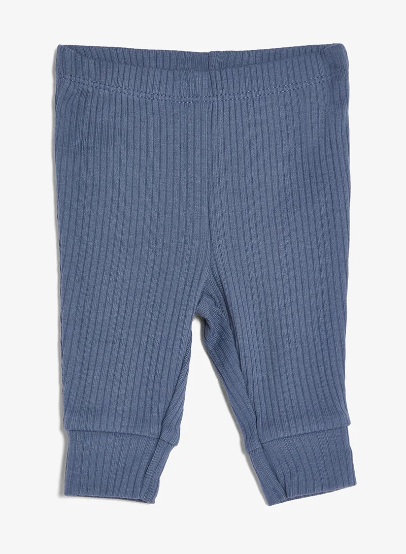 carter's Infant Bodysuit And Pants Set