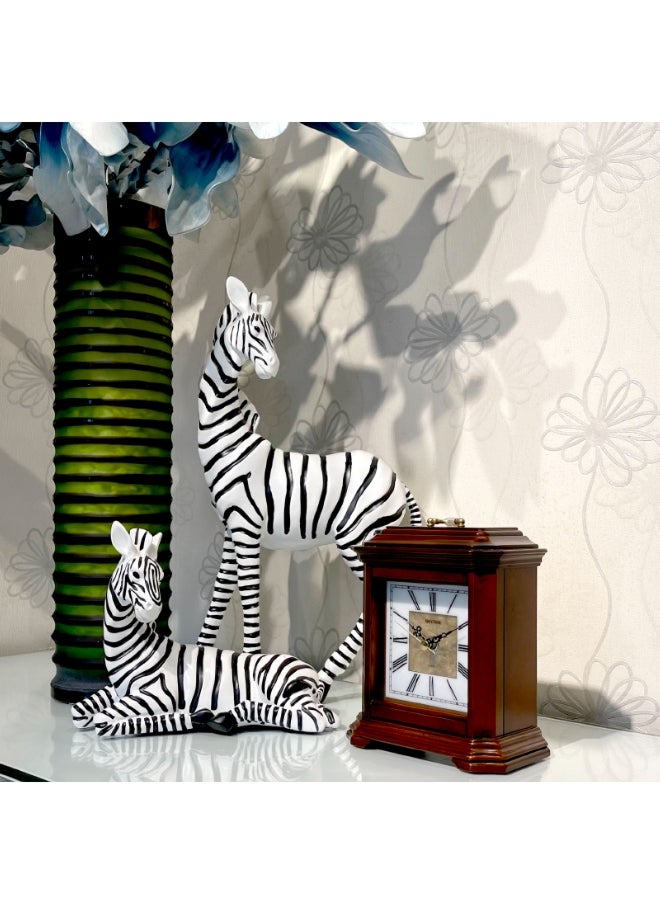Rhythm - Antique Quartz Analog Wooden Table Clock Brown and White 19.7 x 15.2 x 8 cm - Image 1