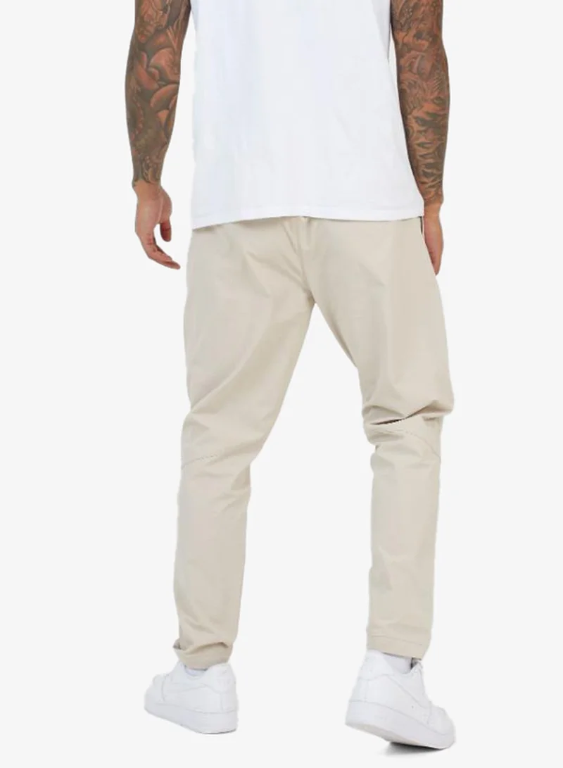 BRAVE SOUL MENS RIPSTOP PANT ELASTICATED WAIST. X1 BACK POCKET X2 SIDE ENTRY POCKETS WITH ZIP.