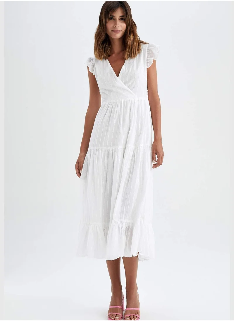 DeFacto Woman Tiered V-Neck Short Sleeve Woven Dress