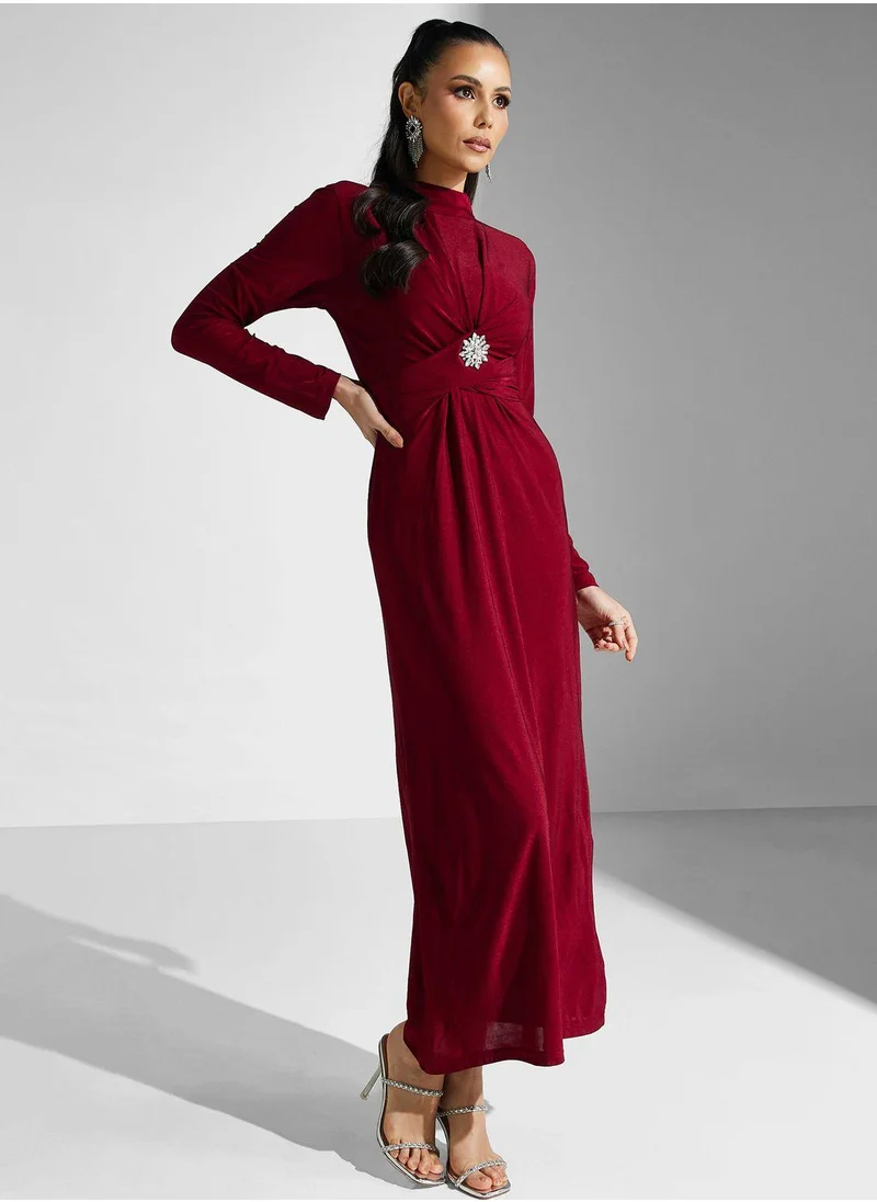 جولدن ابل Mock Neck Buckle Belted Dress