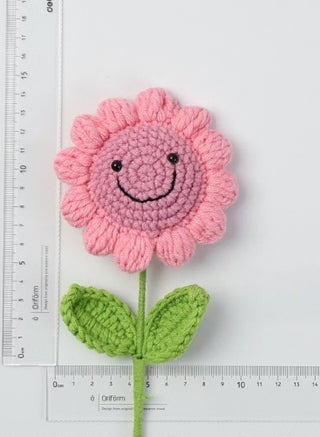 Knitted hook sunflowers, artificial pink purple smiling sunflowers. Knitted products, the perfect gift - pzsku/Z242604343E2BF500F340Z/45/_/1737184372/7f2efe1d-e772-4c86-a350-7a008bd66a4d