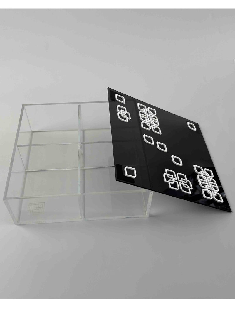 MASHQ Acrylic Box with Black Lid, Flower Design White, Large Size  - Image 2