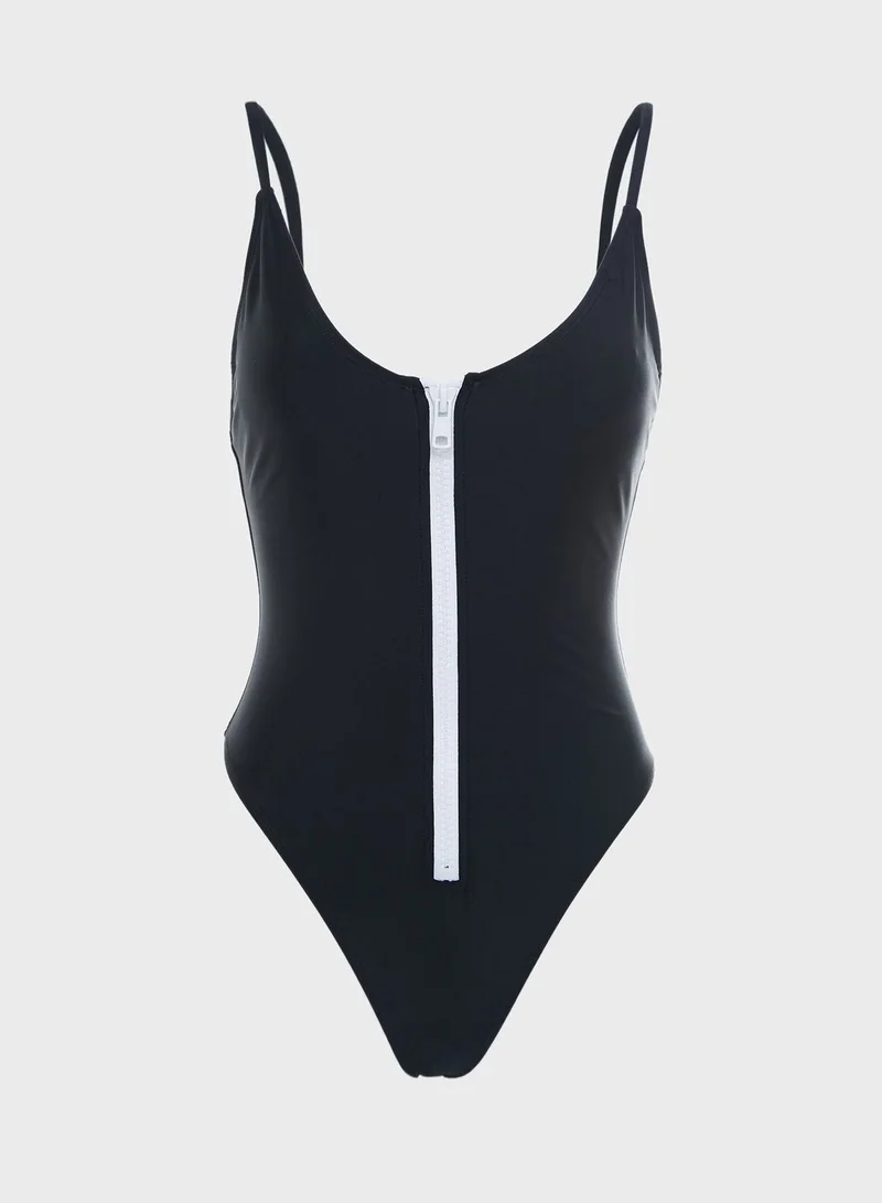FOREVER 21 Contrast Zip Through Swimsuit