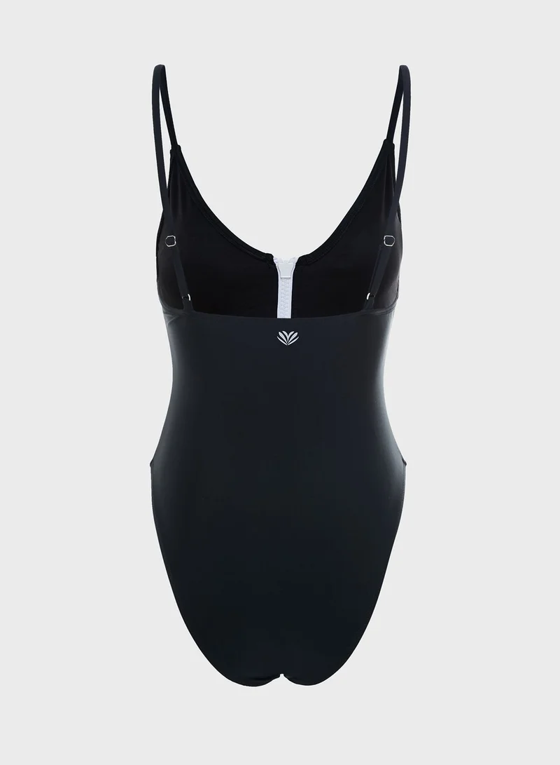 FOREVER 21 Contrast Zip Through Swimsuit