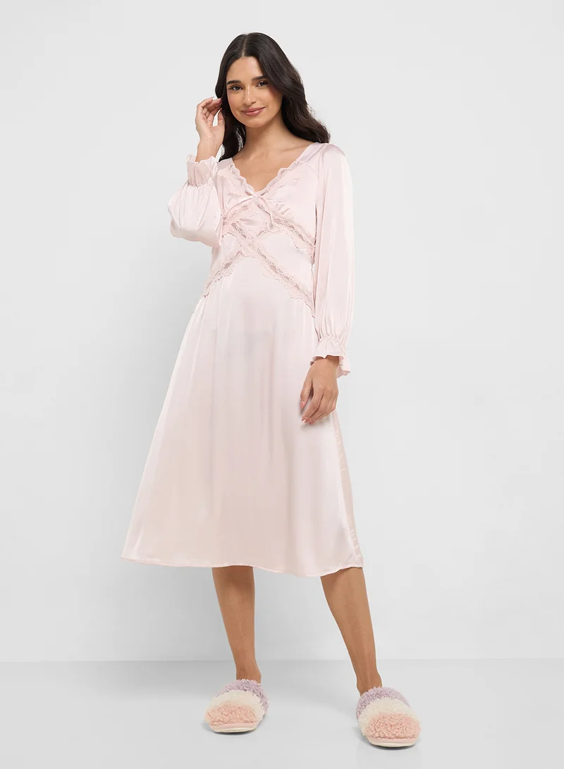 ELLA Nighdress With Lace Trims