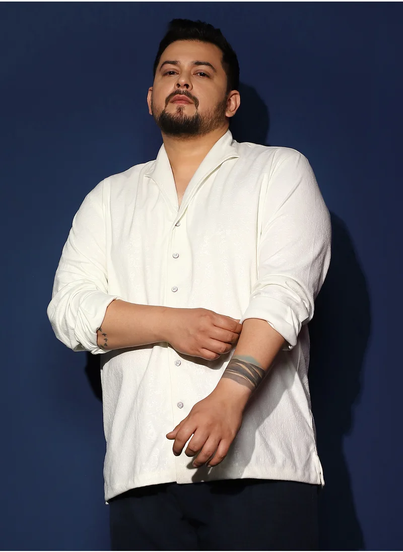 انستافاب بلس Instafab Plus Men's Chalk White Corroded-Tactile Shirt For Casual Wear | Spread Collar | Long Cuffed Sleeves | Button Closure | Plus Size Shirt Crafted With Comfort Fit For Everyday Wear
