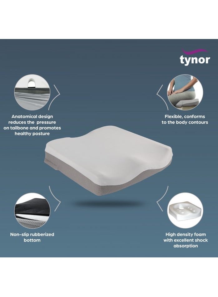 تاينور مقعد وسادة العصعص تم تصميمه تشريحيًا مع مساحة مريحة للعصعص. يقوم السطح ذو التصميم التشريحي بتوزيع وزن الجسم عبر المقعد. بالإضافة إلى ذلك، فهو يزيل الألم عن طريق السماح لعظم الذنب "بالطفو" في المساحة ا - Image 3