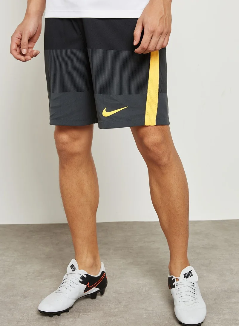 Nike AeroSwift Strike Shorts