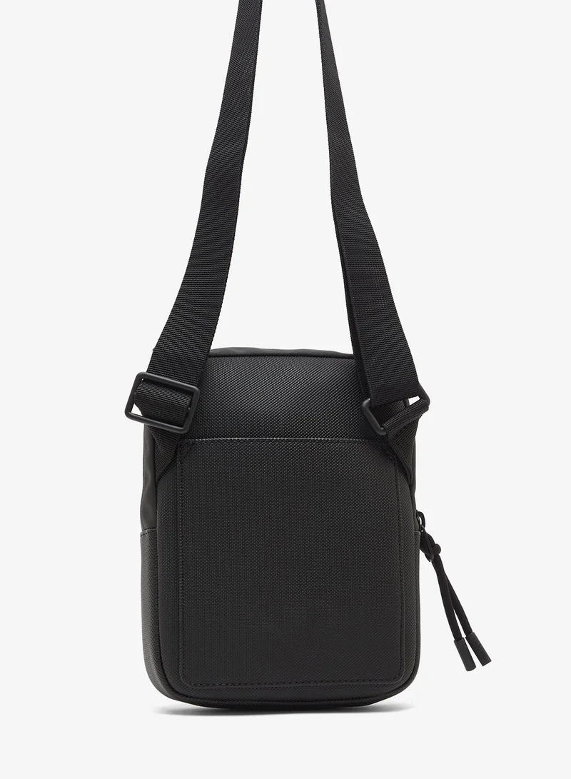 لاكوست حقيبة كروس صغيرة مسطحة