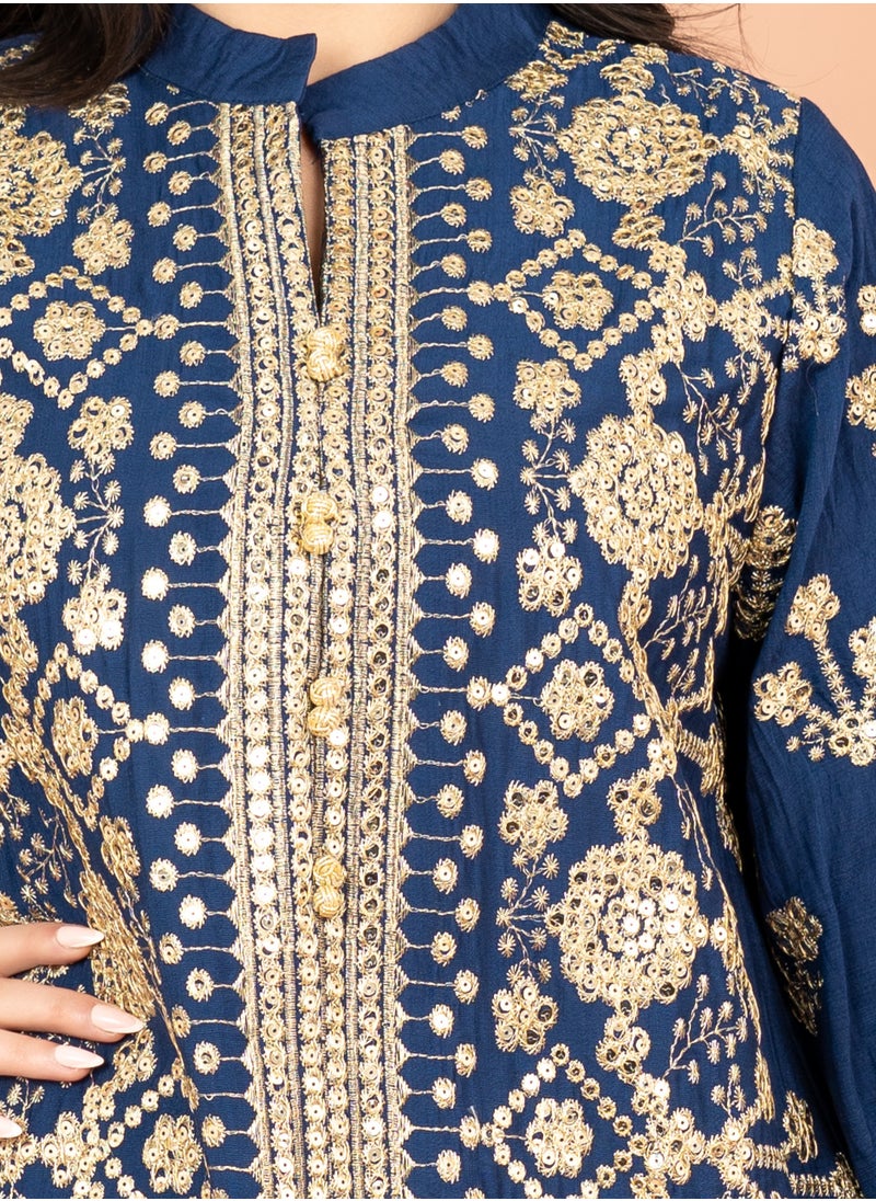 اكسا جلابية انيقة مع تطريز دقيق IK6005 ازرق  - Image 2