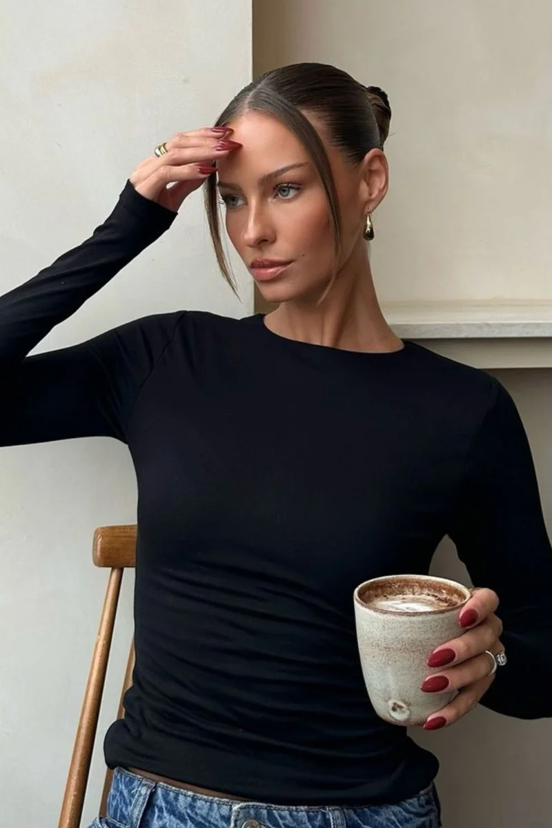 بيبانتولون BIPANTOLON Women's Slim Fit Crew Neck Blouse