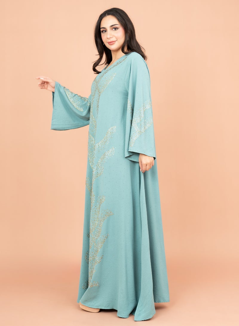 اكسا جلابية كريستال لامعة بتفاصيل كريستال منقوشة تركواز - Image 3