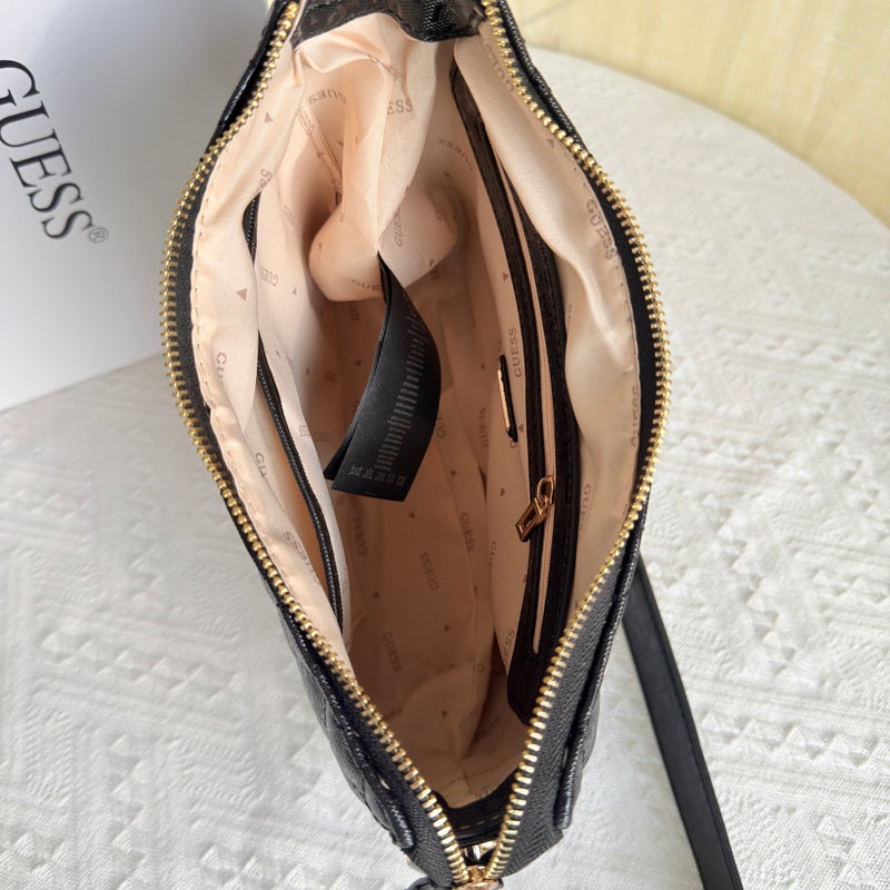 GUESS Camera Bag Fashion Avon Park Shoulder Bag Women's bag Black - Image 4