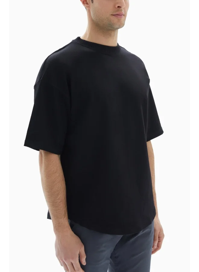 Wecre8 Black Plain Classic T-shirt