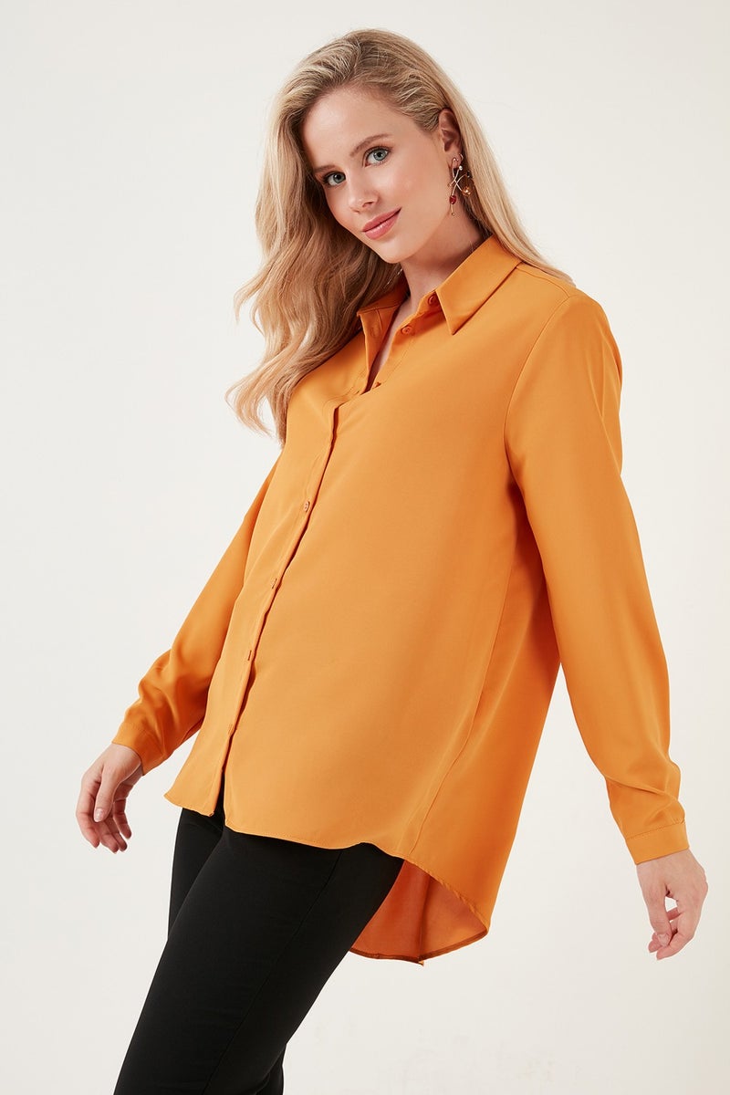Lela Relaxed Cut Long Back Shirt Women's Shirt 6118728  - Image 2