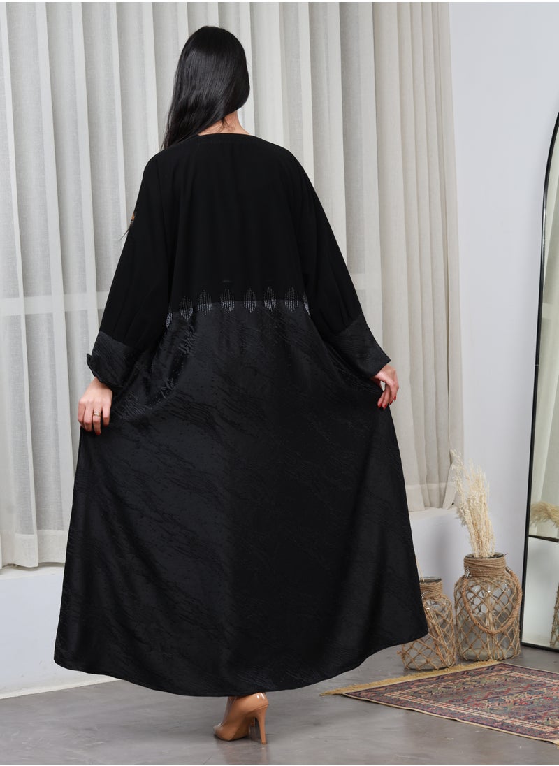 Black abaya with floral fabric at the bottom - pzsku/Z2437F1A69B3944528581Z/45/_/1711395035/caa30439-9e00-4518-99c4-92f3ee101da3