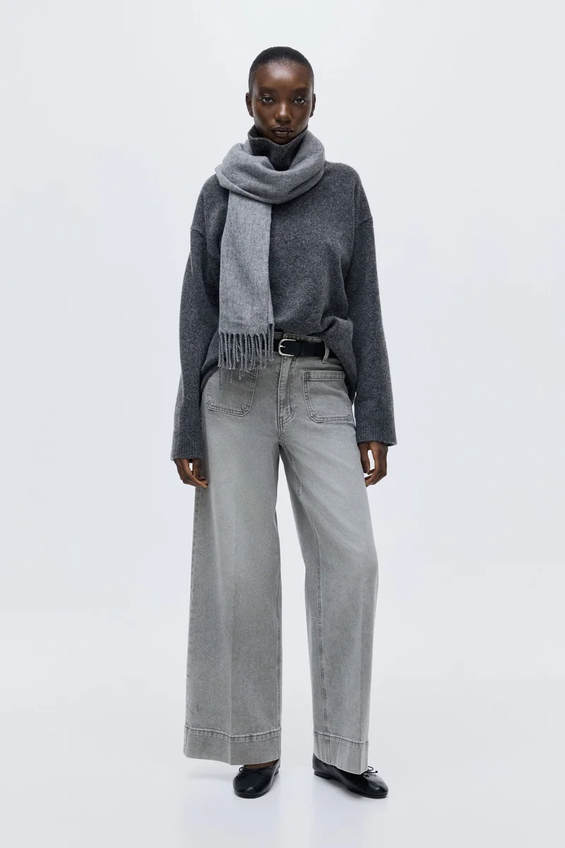 اتش اند ام جينز بخصر عالي وقصّة واسعة