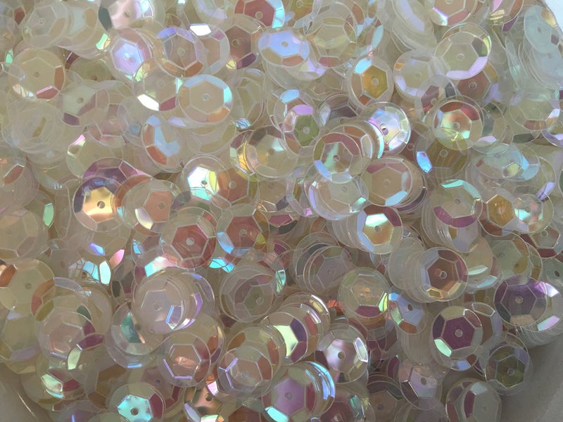 Golden Leaf Sequins 8mm 800/Pkg Clear Iridescent - Image 2