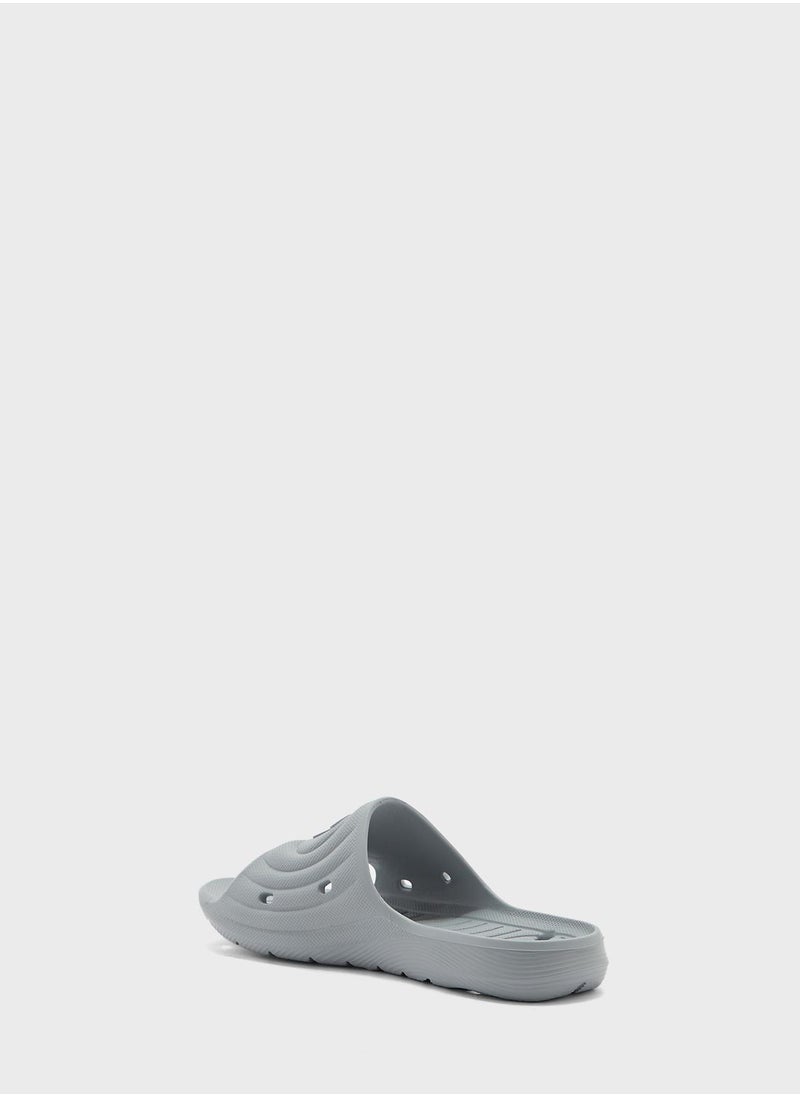 UNDER ARMOUR - Youth Jet '21 - Image 1