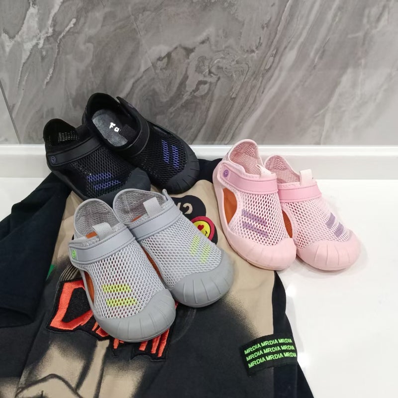 2023 Children'S Mesh Closed Toe Sandals Boys Velcro Sports Sandals Girls Soft Bottom Beach Shoes - Image 2