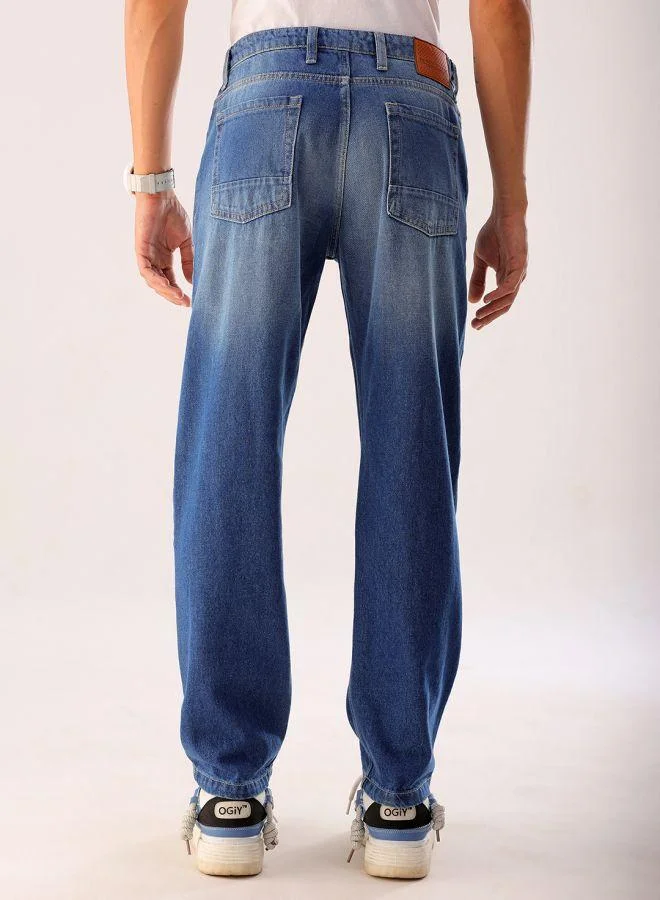 ذا انديان كراج كو Men Vintage Straight Fit Distressed Mid-Rise Jeans