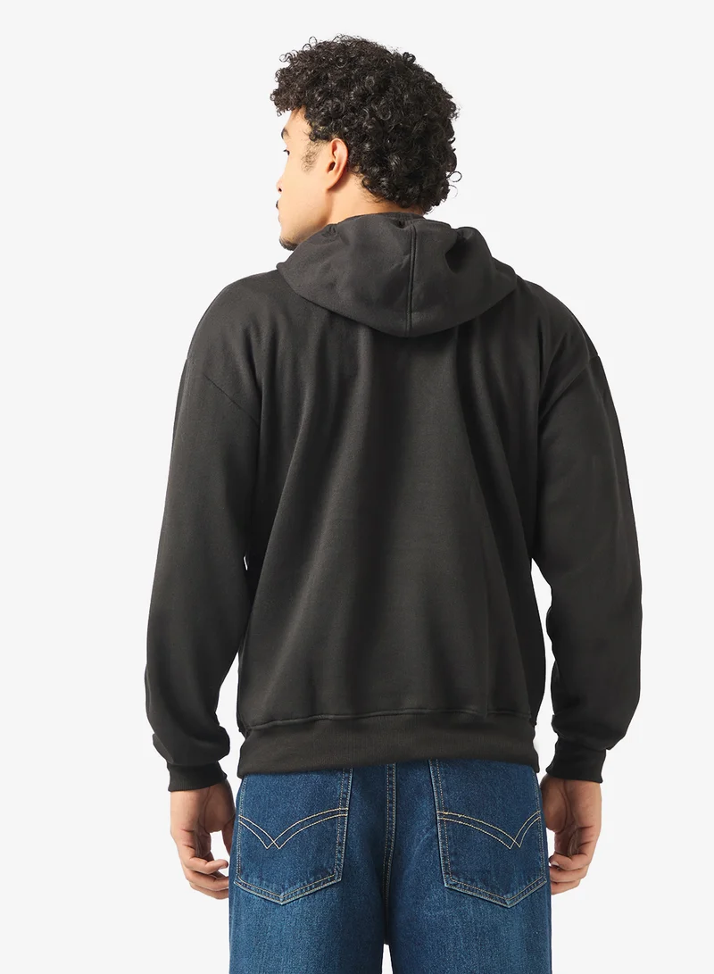 سفنتي فايف هودي بطبعة جرافيك