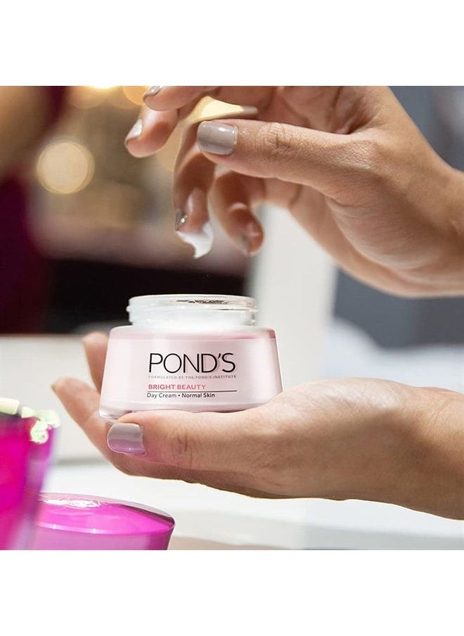 Pond's POND'S White Beauty Anti-Spot Fairness SPF 15 Day Cream, 35g  - Image 5