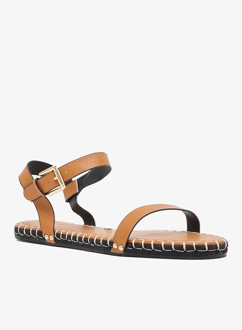 جينجر صندل مسطح كاجوال بحزامين