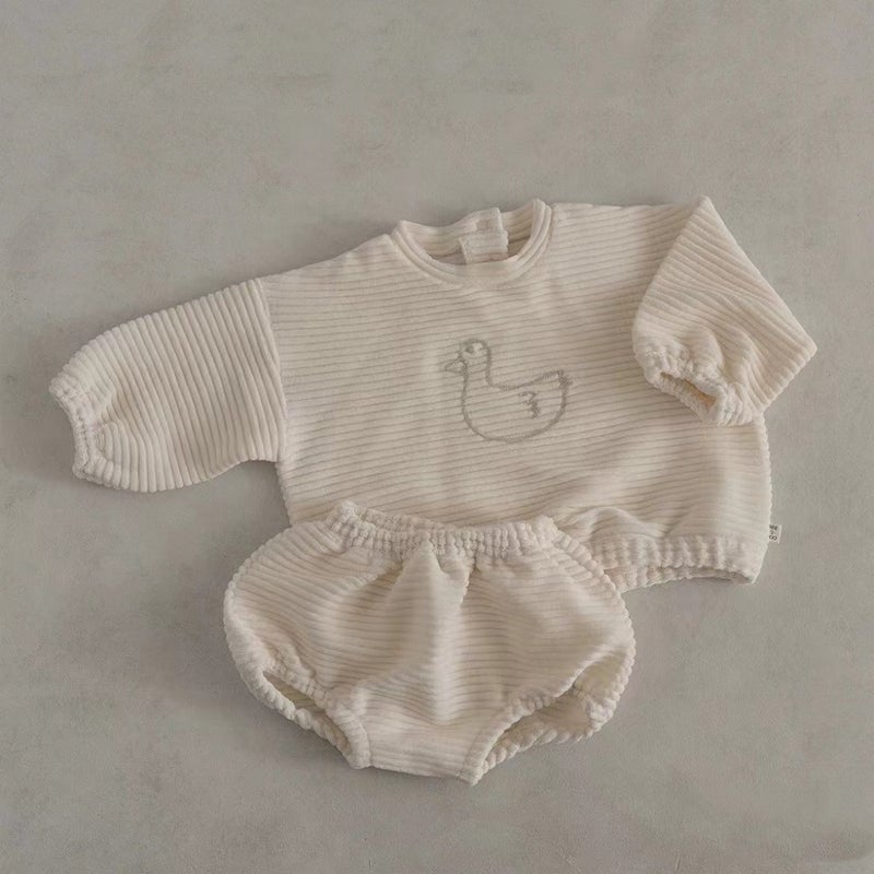 Korean Style Ins Thread Circle Plain Cartoon Duck Shorts Suit Boys And Girls Home Outing - Image 5
