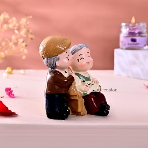 ascension Cute Romantic Old Couple Figurine Resin Grandparents Statue with Cat Love Showpiece Romantic Decorative Item for Anniversary Retirement Birthday Gift Valentines Day Home & Office Decor - Image 2