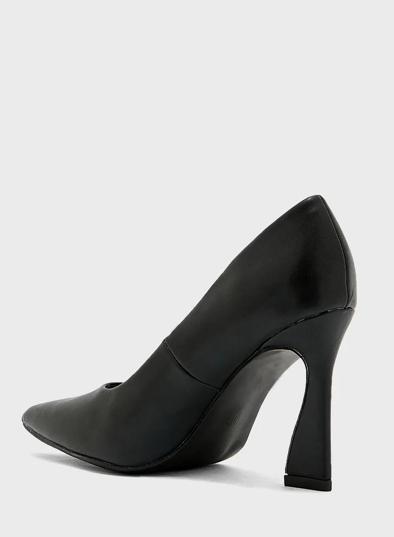 Ginger Curved Heel Pointed Pump Black