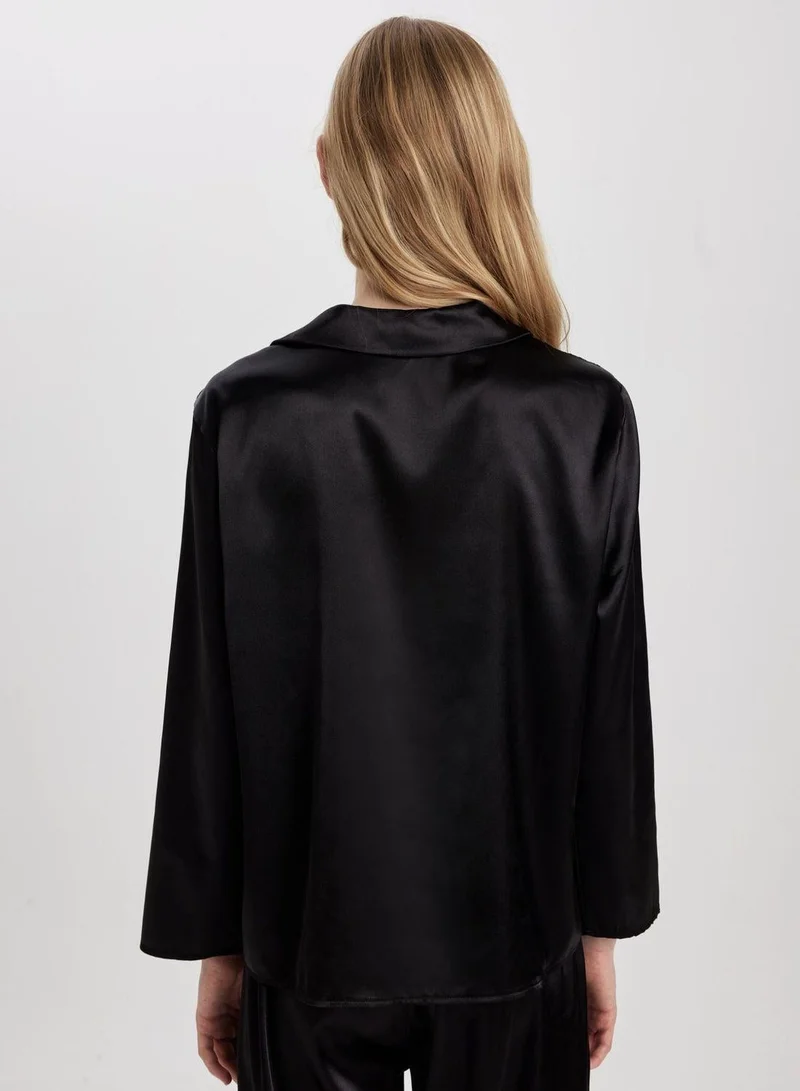 ديفاكتو بلوزة بأكمام طويلة بقصة عادية منسوجة